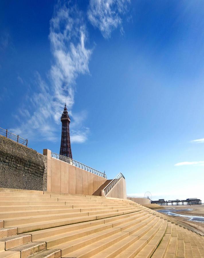 Cliffs Hotel Blackpool Esterno foto